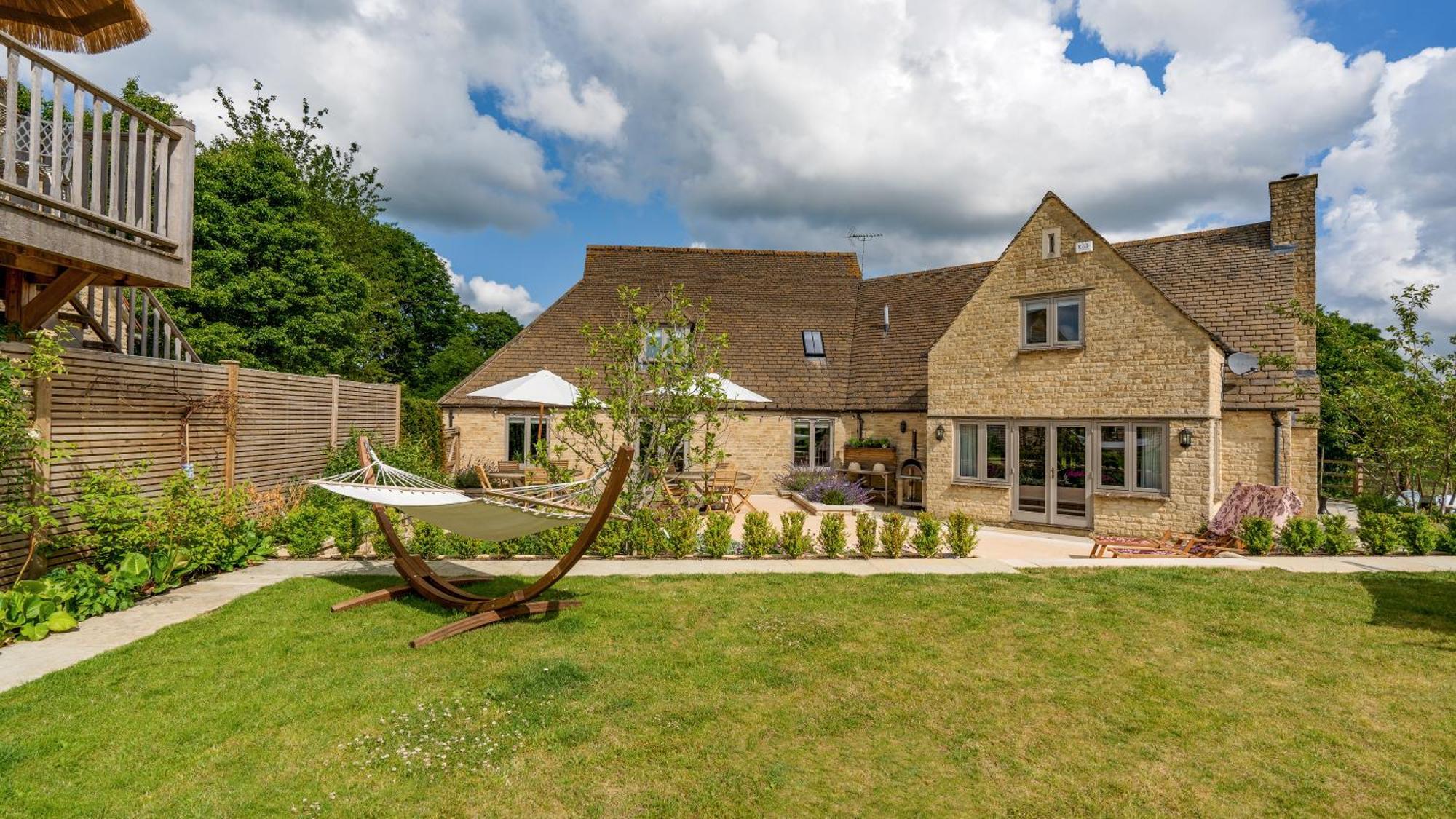 Warren House And Spa Boutique Cotswold Stay سيرنسيستر المظهر الخارجي الصورة
