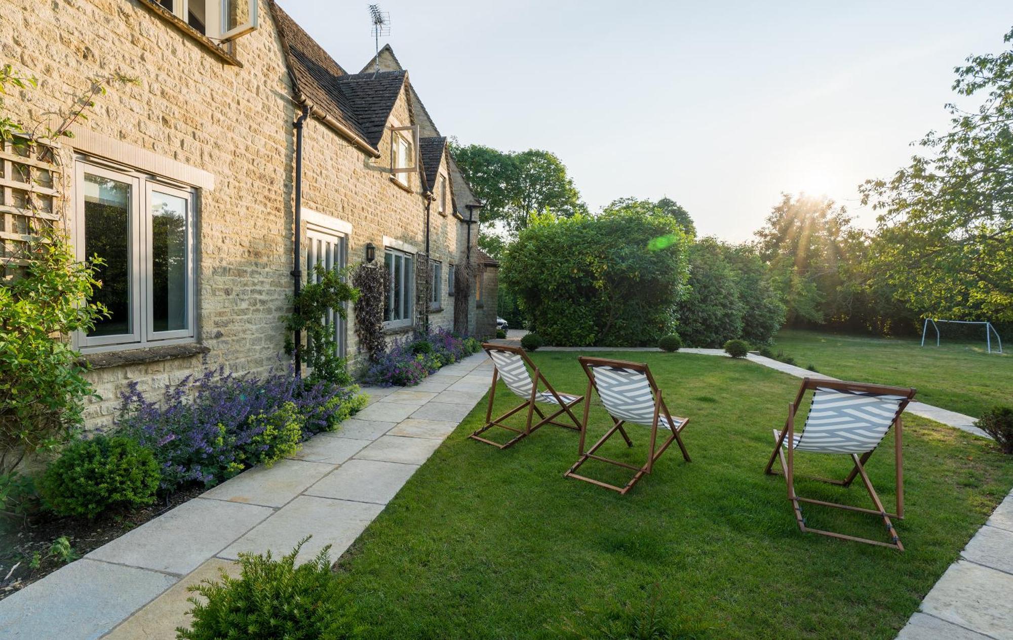 Warren House And Spa Boutique Cotswold Stay سيرنسيستر المظهر الخارجي الصورة
